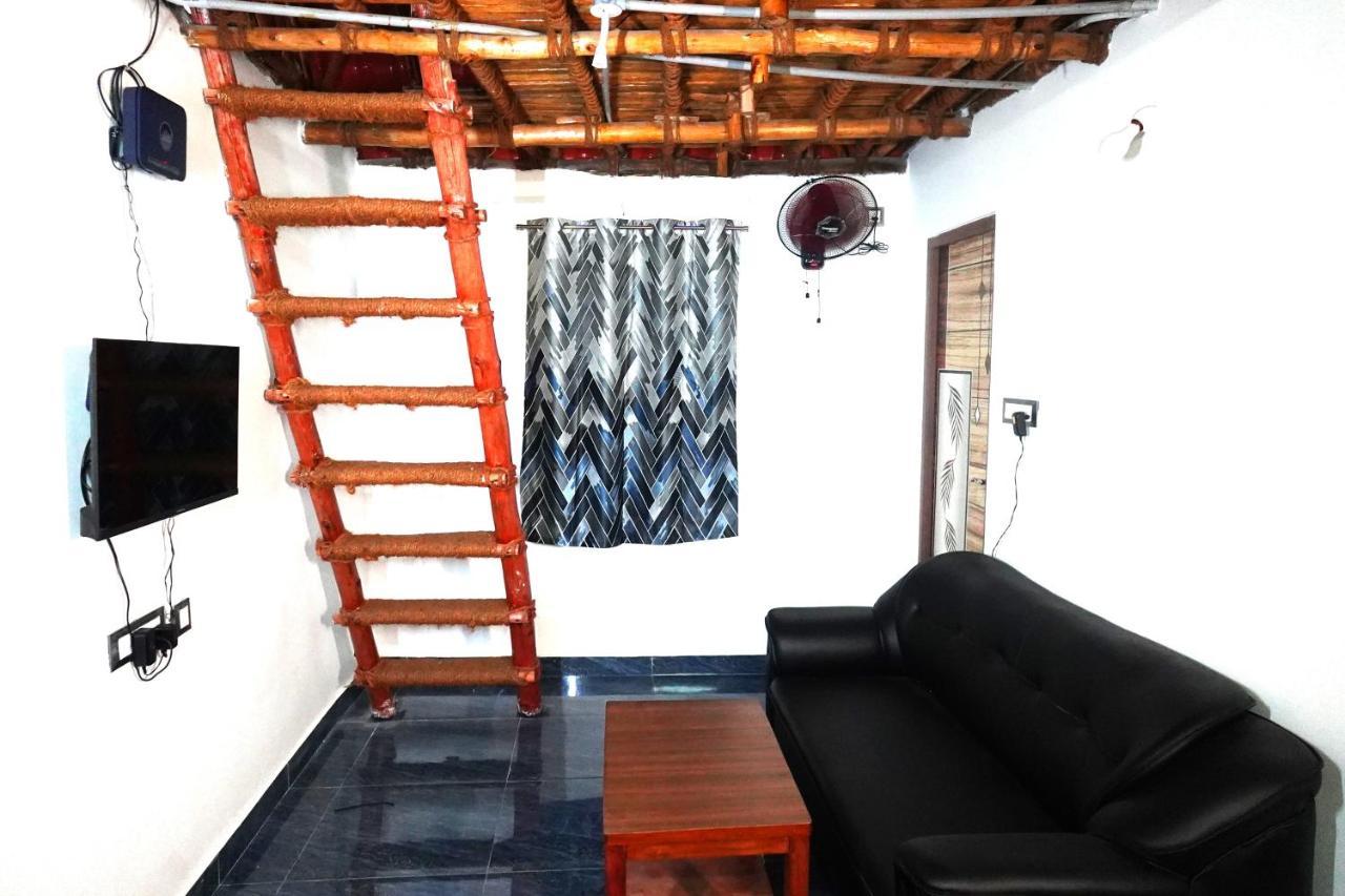 Serenity Bay Home Stay Пондичери Екстериор снимка