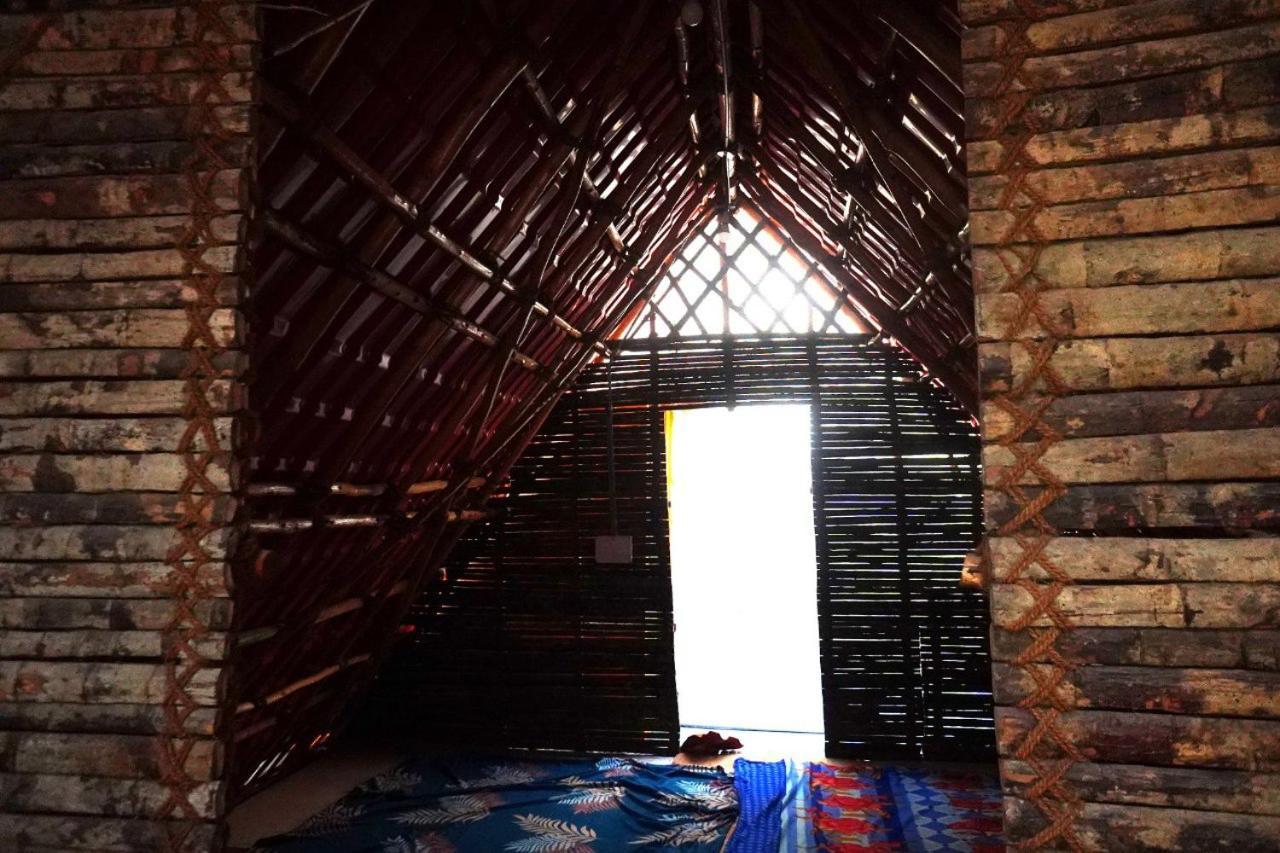 Serenity Bay Home Stay Пондичери Екстериор снимка
