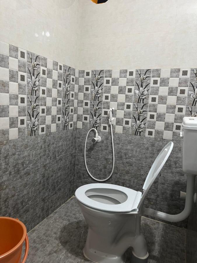 Serenity Bay Home Stay Пондичери Екстериор снимка