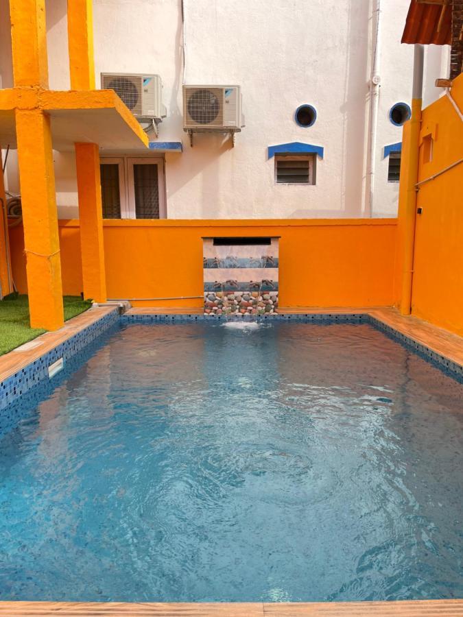 Serenity Bay Home Stay Пондичери Екстериор снимка